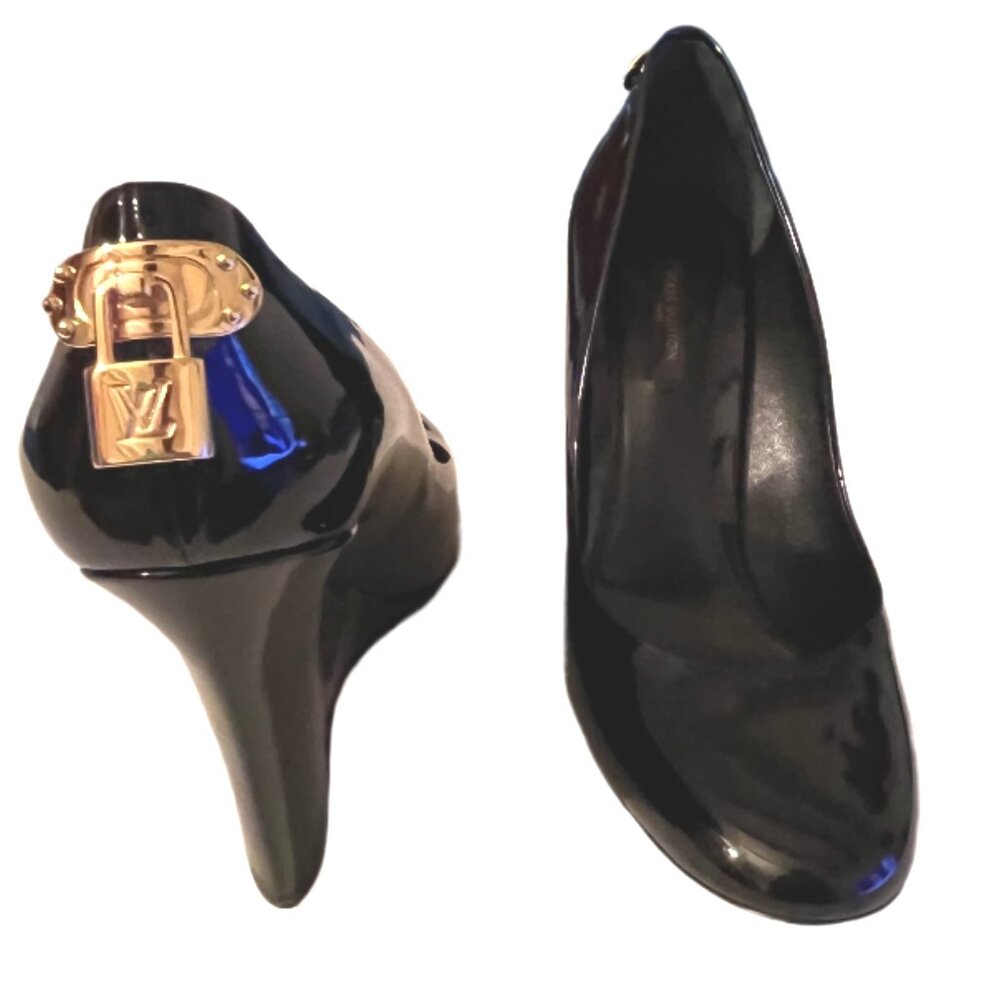 Louis Vuitton Black Patent Leather Gold LV Lock Wedge Pumps  Size 37.5 / US 7.5
